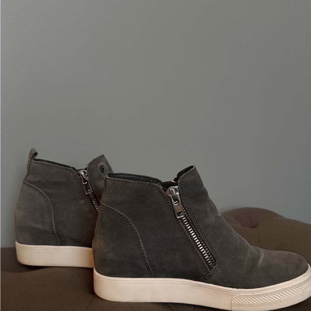Steve Madden Gray Suede High-Top Sneakers